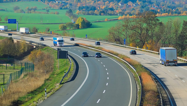 ODS: Odmítáme masivní sledování řidičů pomocí systému dálničních e-známek