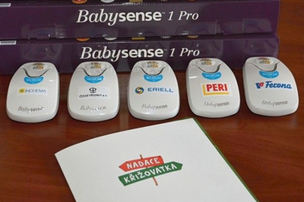 Novorozené děti v Praze bude hlídat 40 nových monitorů dechu