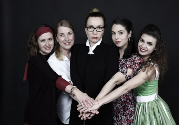 Divadlo Mana v pražských Vršovicích uvádí komedii o ženských trablech s muži  
