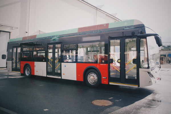 Na zkušební jízdy vyjedou do plzeňských ulic první elektrobusy pro pražský dopravní podnik