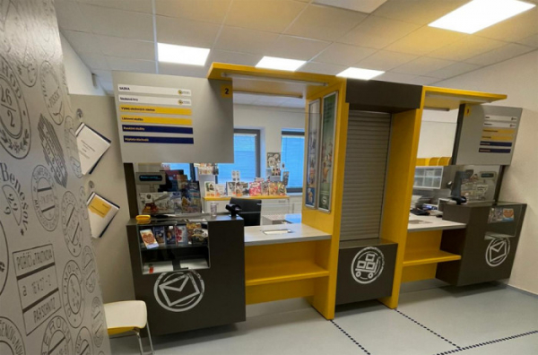 Česká pošta otevřela rekonstruovanou pobočku v Klecanech