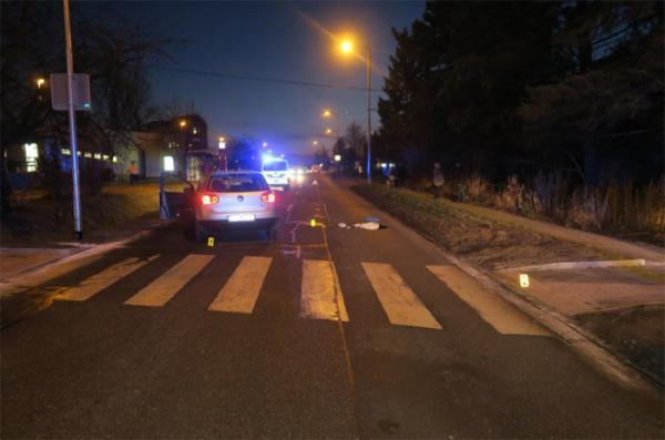 Policisté hledají svědky smrtelné nehody s chodcem, která se stala na Zbraslavi