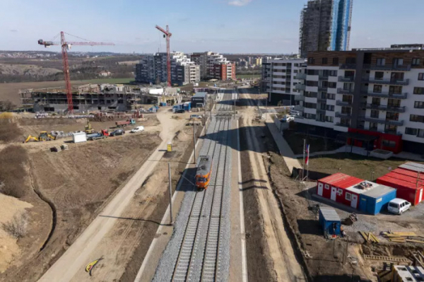 Dopravní podnik hl. m. Prahy dokončil stavbu tramvajové tratě Barrandov - Holyně