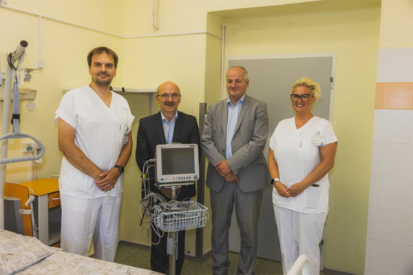 Pacienty v Nemocnici AGEL Říčany hlídají nové monitory životních funkcí
