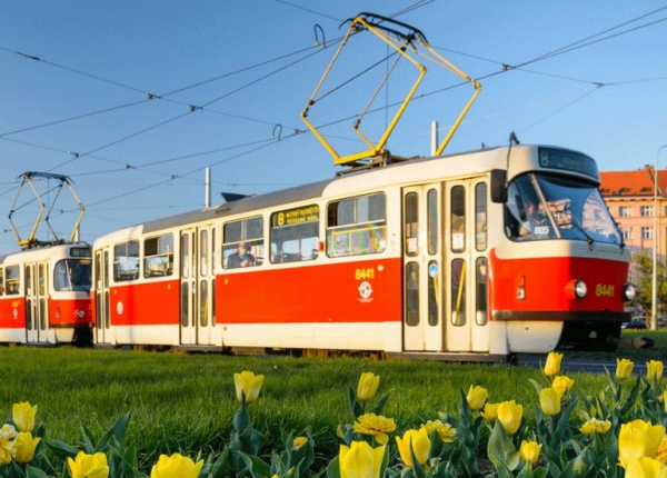 Dopravní podnik hl. m. Prahy opraví ve dvou etapách tramvajovou trať na Vítězném náměstí