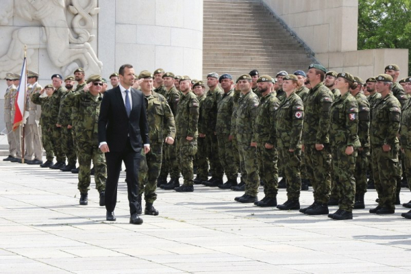 AČR: Na Vítkově byli oceněni vojáci, kteří se vrátili z mise na Slovensku a Kosovu