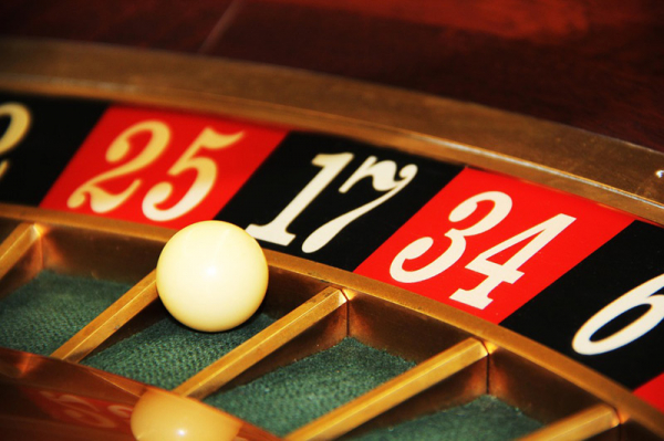 Fyzická bezpečnost a přístupová kontrola: Posouzení bezpečnostních opatření v kasinech