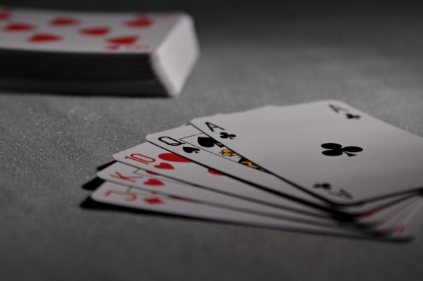 Jak hrát Texas Hold'em: pravidla pokeru
